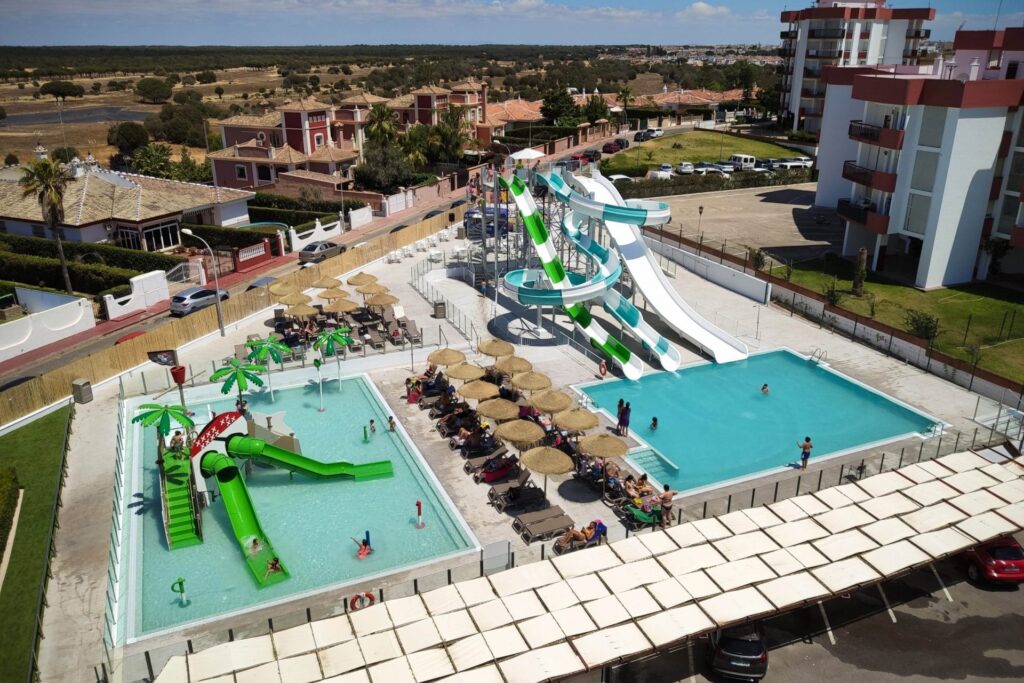 Los mejores hoteles con parques acuáticos para ir con niños